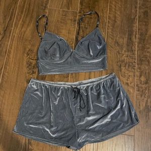 Victoria secret pj velvet set, brand new
